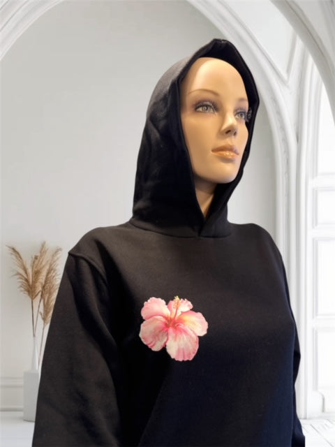 SWEAT NOIR A FLEUR